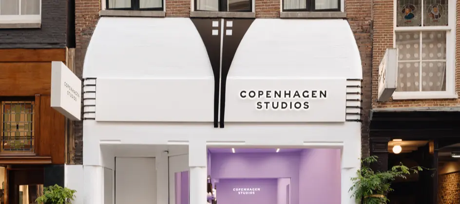COPENHAGEN STUDIOS eröffnet Store im Markenfarbdesign in Amsterdam