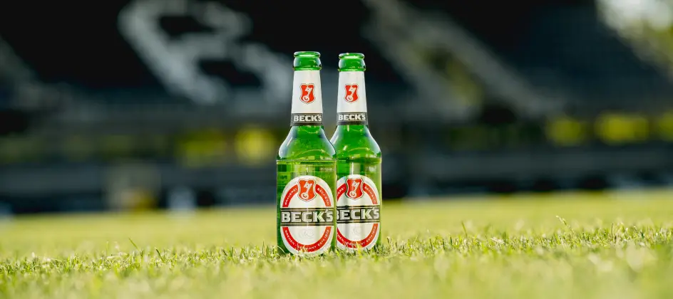 AB InBev wird Bierpartner beim Fußballviertligisten SV Sandhausen